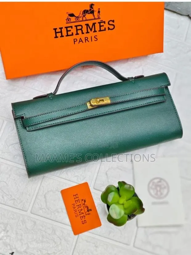 Hermes Kelly Cut Clutch / Handbag ( in a Box) · Photo 1