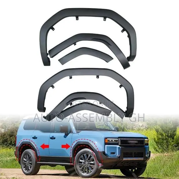 Land Cruiser Prado Fender Flares/Mouldings 2024,2025,2026 · Photo 1