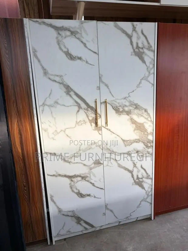 Laminated Wood 2 In1 Wardrobe · Photo 1