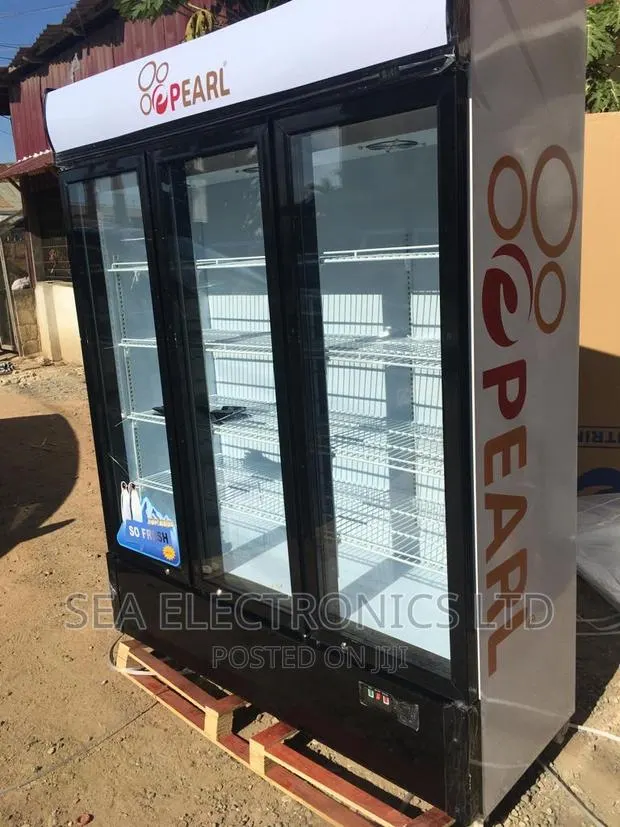 Greatest Pearl Display Fridge PVC-150 ,950 L 3door · Photo 1