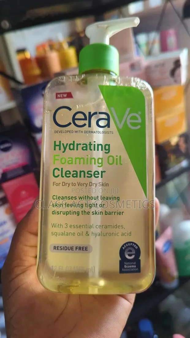 Cerave Hydrating Foaming Oil Cleanser · Photo 1