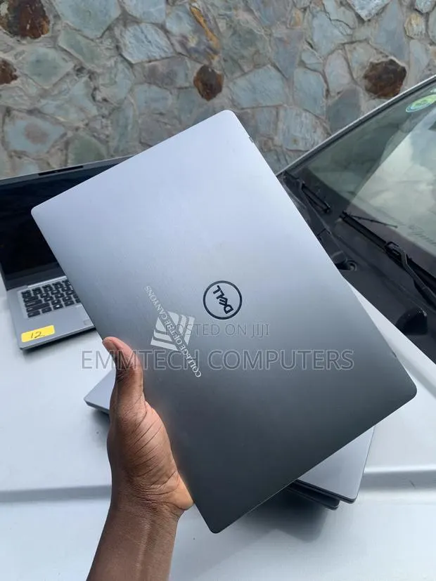 Laptop Dell Latitude 7400 16GB Intel Core i5 SSD 256GB · Photo 1