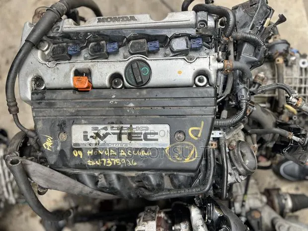 Honda Accord Engine and Transmission · Photo 1