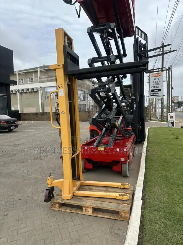 Manual Stacker · Photo 1