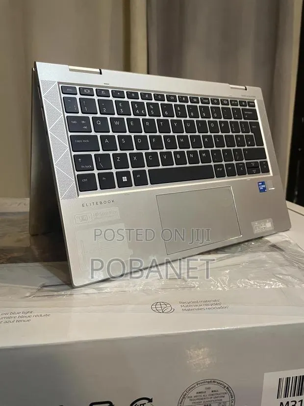 New Laptop HP EliteBook 830 16GB Intel Core i5 SSD 256GB · Photo 1