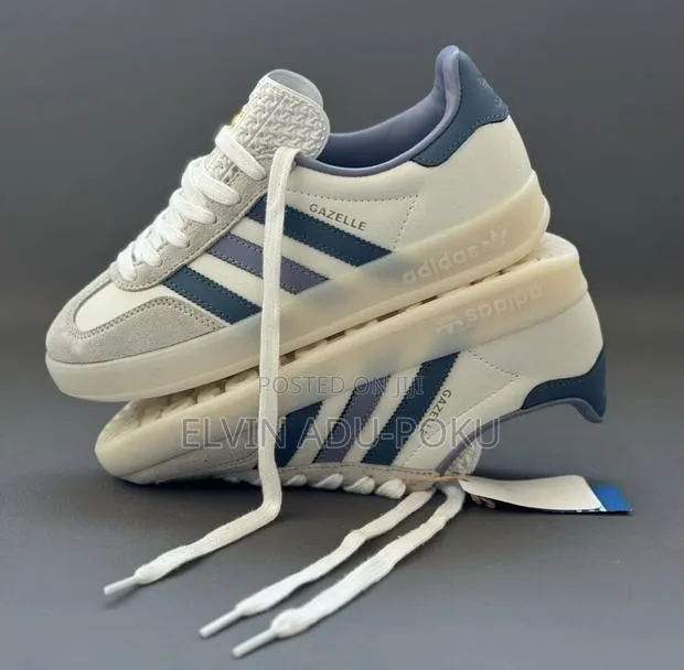Adidas Gazelle Leather Sneakers · Photo 1
