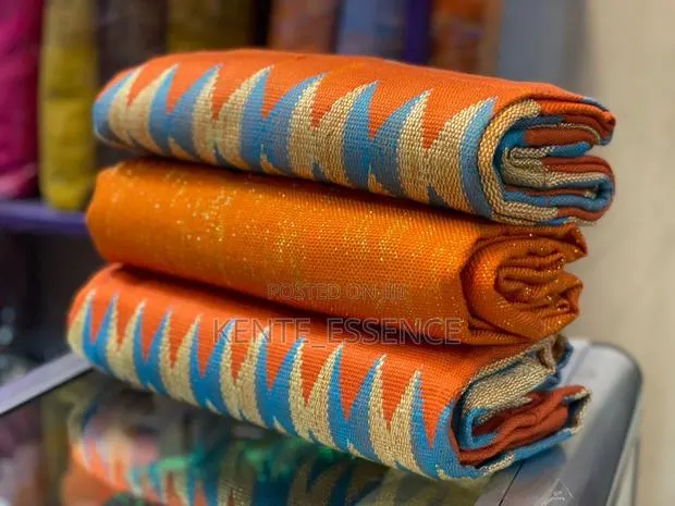 Bonwire Kente Available in 6 Yards · Photo 1