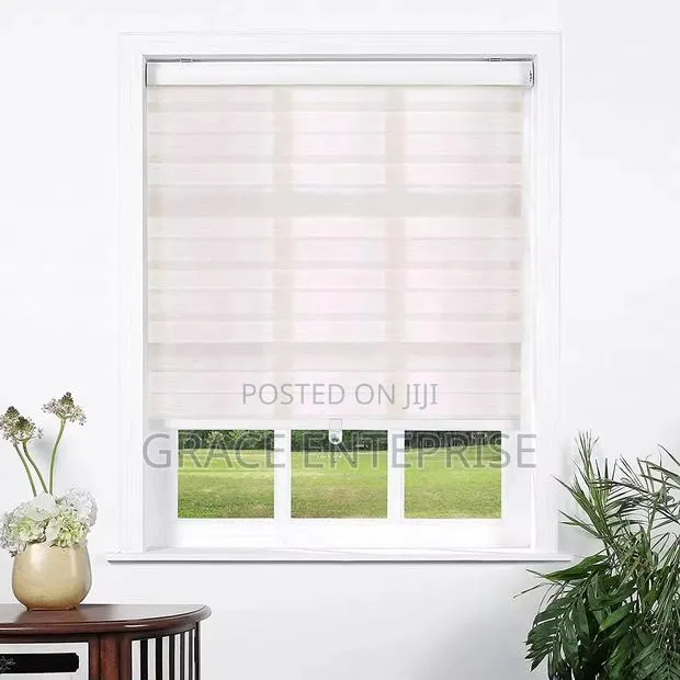 Luxury Windows Blinds in Different Colors · Photo 1