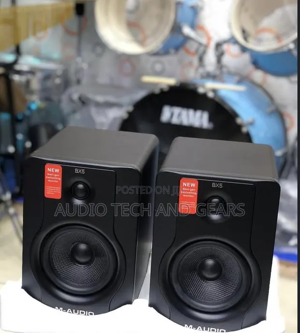 M-Audio Bx5 D2 Studio Monitors · Photo 1
