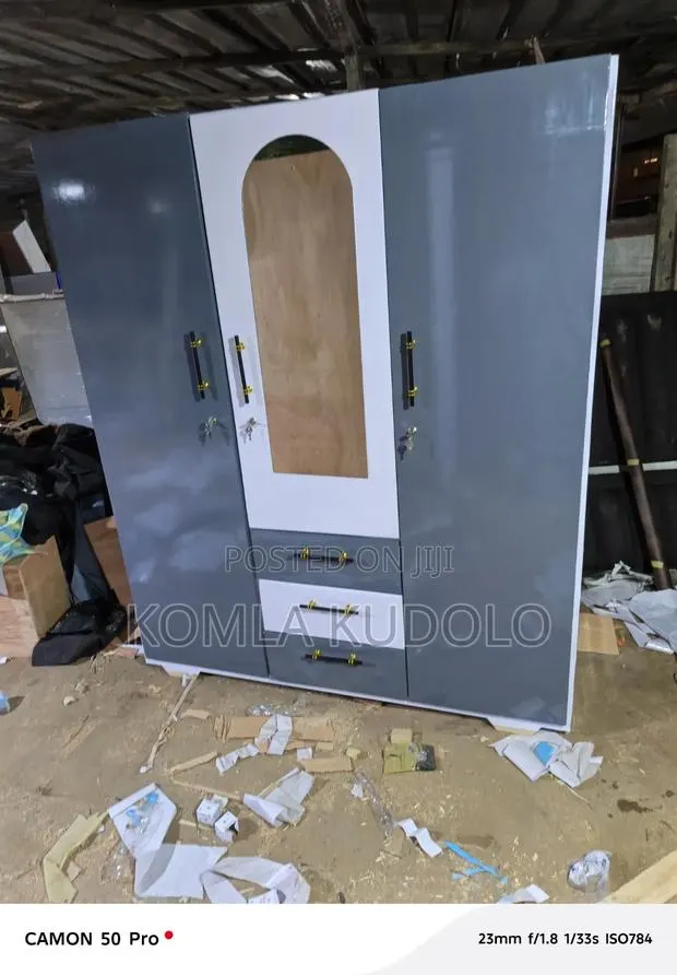 Wardrobe 3in1 · Photo 1