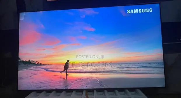 Samsung Qled 65 Inches · Photo 1