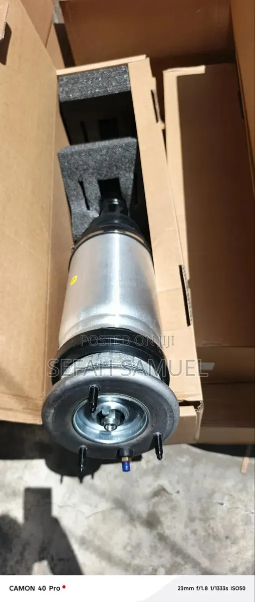 Renge Rover Velar Air Suspension · Photo 1