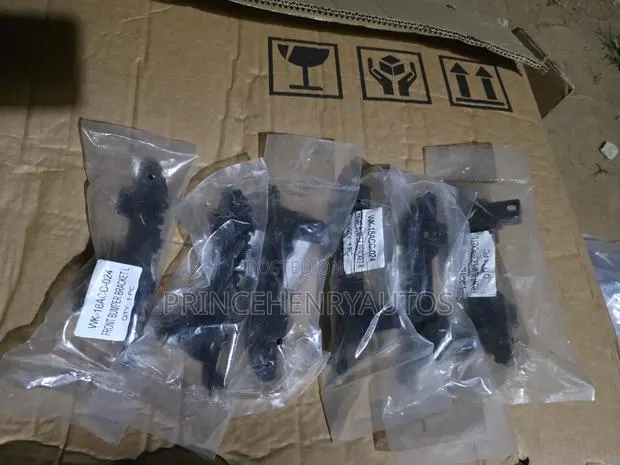 Honda Accord 2018-2022 Front Bumper Locker or Fender Locker · Photo 1