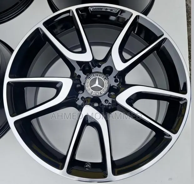 Mercedes-Benz Rim 18 · Photo 1