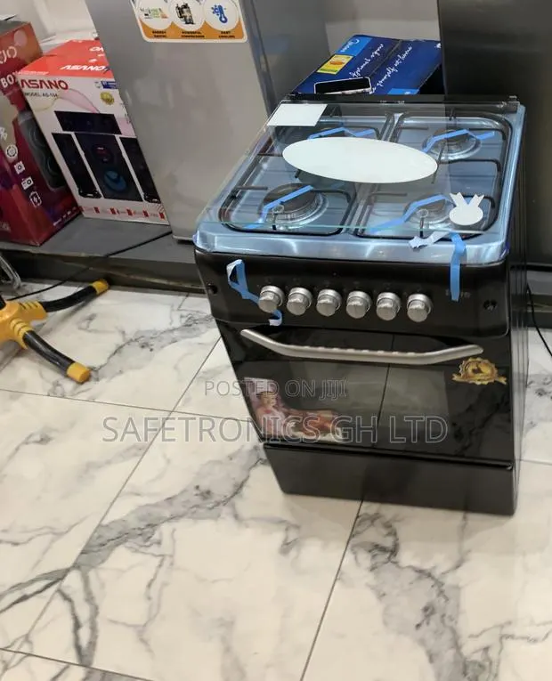 Ultra Modern Ferre 60x60 4 Burner Gas Cooker, Auto Ignition · Photo 1