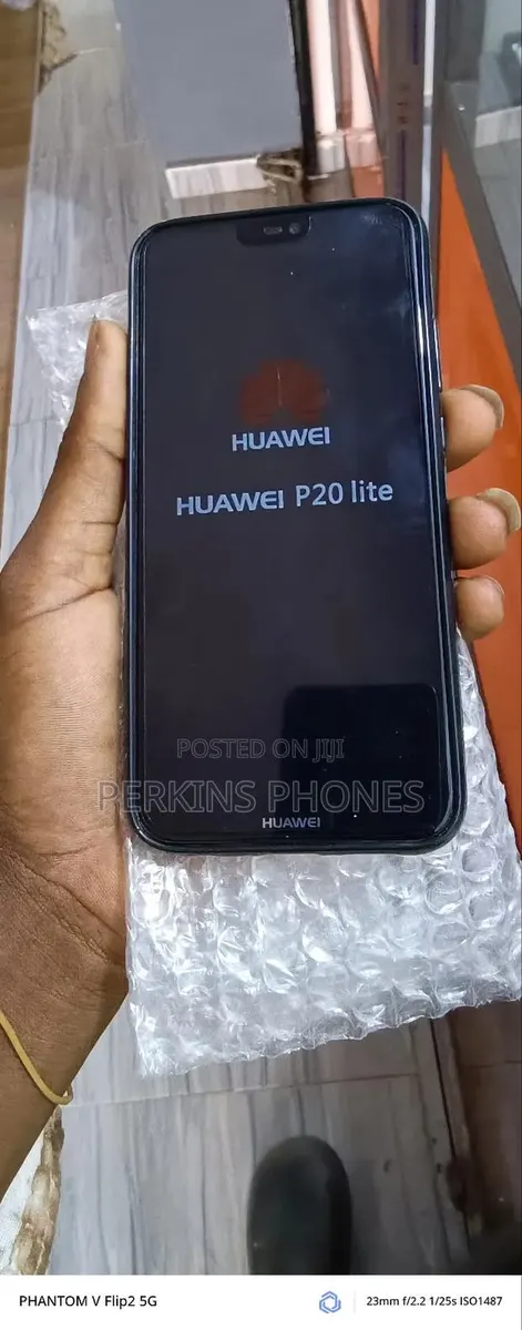 Huawei P20 Lite 128 GB Black · Photo 1