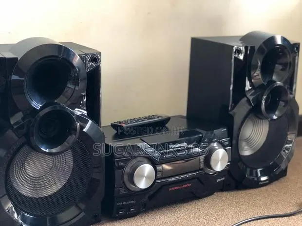 Home Theater 600 Watts Panasonic Sound System Sc-Akx400 · Photo 1