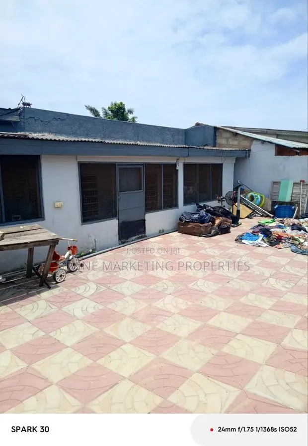 2bdrm House in Opposite Gloryland, Official Town for sale · Photo 1