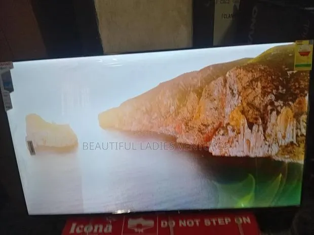 Asano 50” Smart Tv – Easy Connectivity Streaming · Photo 1