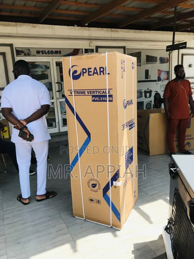 Shop Unique Pearl PVC-316-2b 1 Door Beverage Cooler. · Photo 1