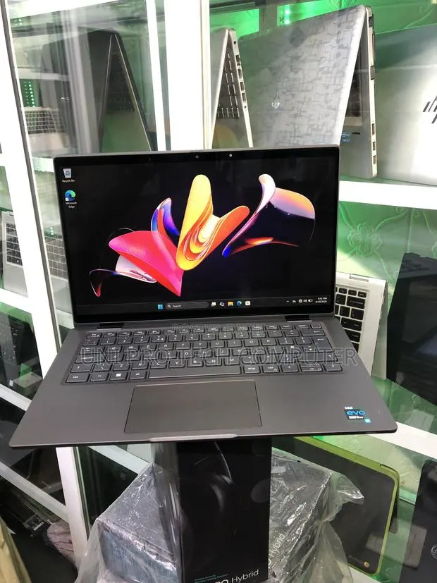 Laptop Dell Latitude 7420 32GB Intel Core i7 SSD 512GB · Photo 1