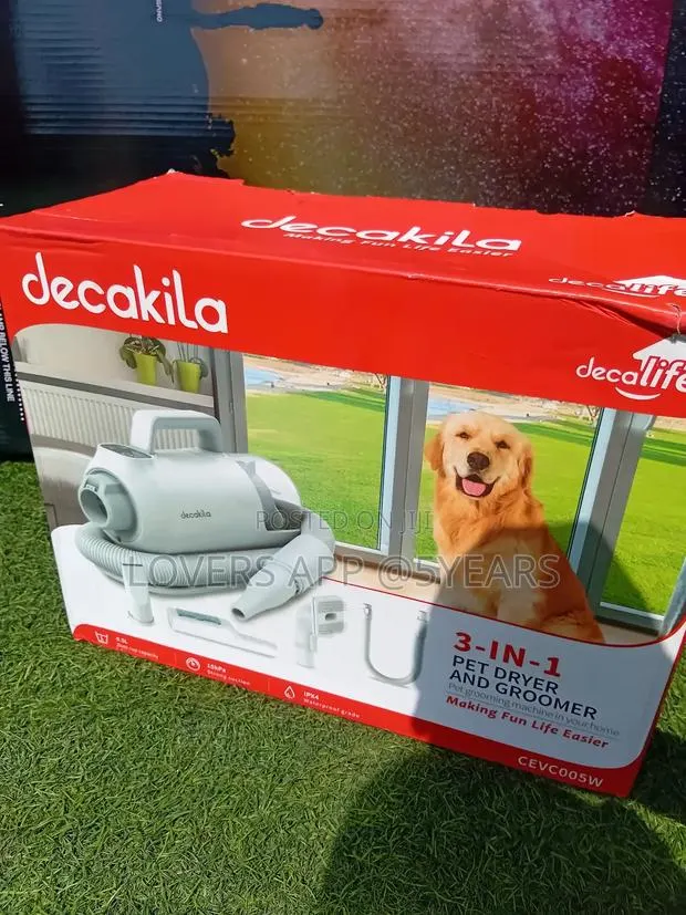 World-Class Decakila 3-in-1 Pet Dryer and Decakila Groomer · Photo 1