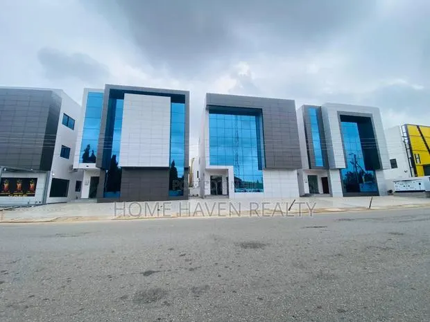 100 Square Meter Office Space for Rent at Dzorwulu · Photo 1