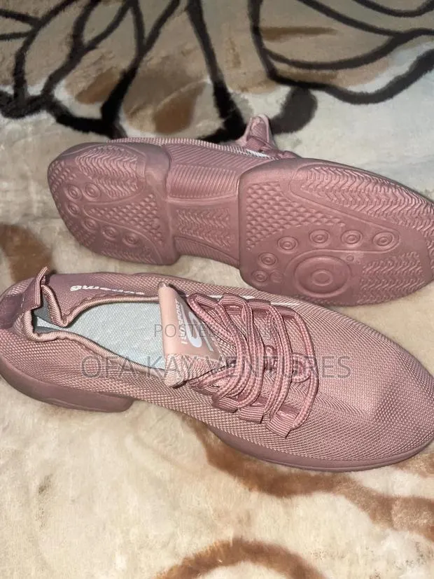 Ladies Pink Shoes 41 · Photo 1