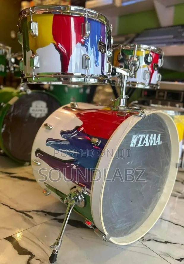 TAMA Drumset [Crazy Colour] 5-Piece · Photo 1