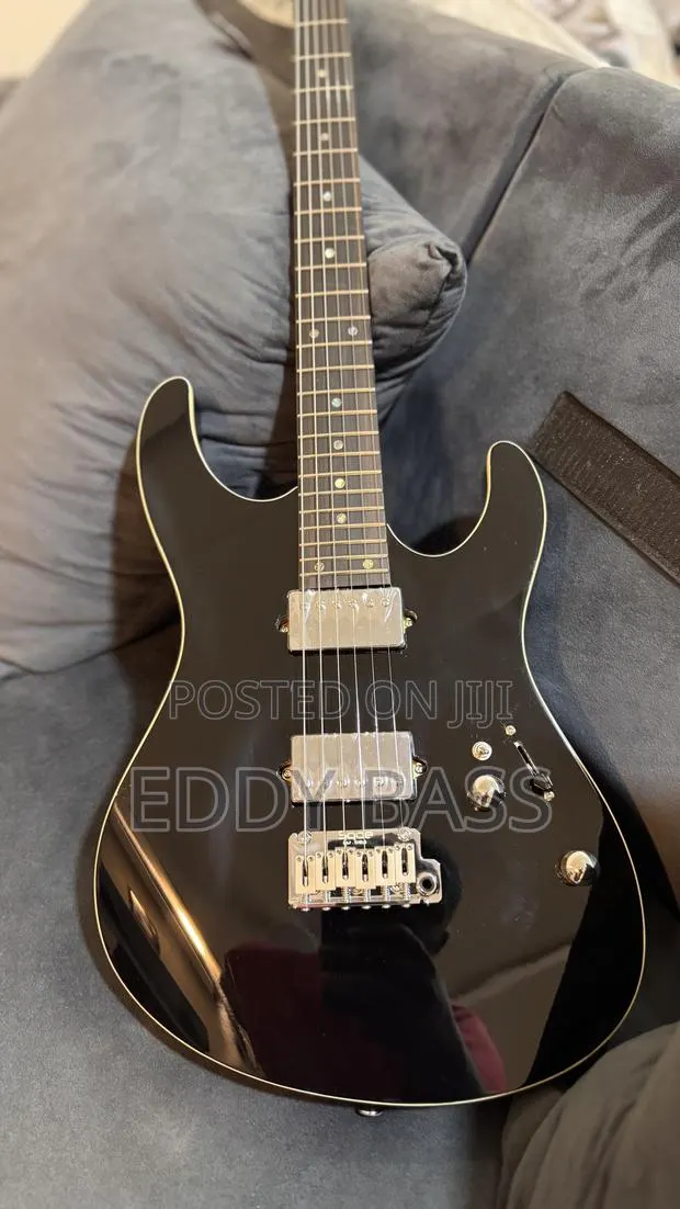 SQOE Super Strat Electric Guitar · Photo 2