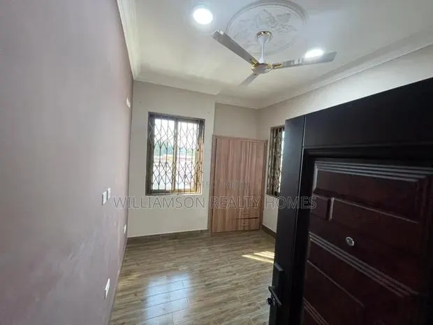 3bdrm Apartment in Spintex for rent · Photo 1