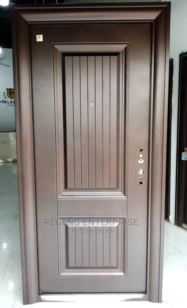 Mic 12 Locks Security Door · Photo 1