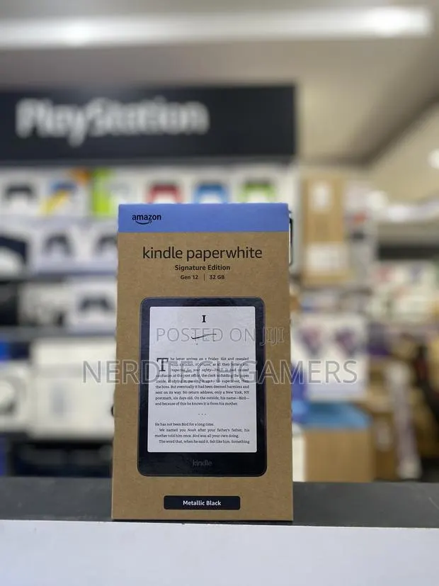 Kindle Scribe Paper White Gen 12 32gigabyte Signature Edtion · Photo 1