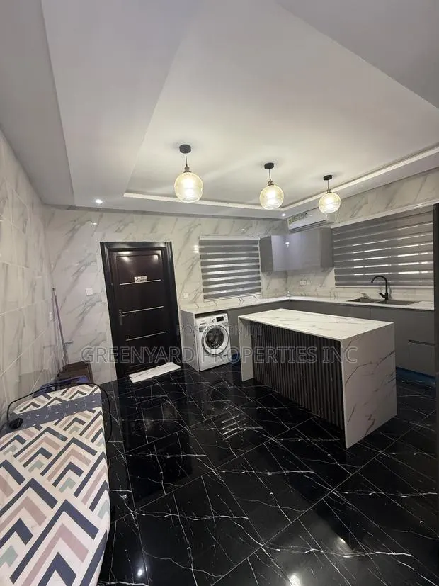 Furnished 4bdrm House in American House, East Legon for rent · Photo 1