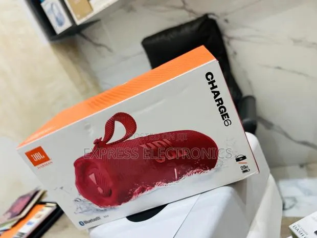 Lossless Audio Bluetooth Speaker Charge 6 Red · Photo 1