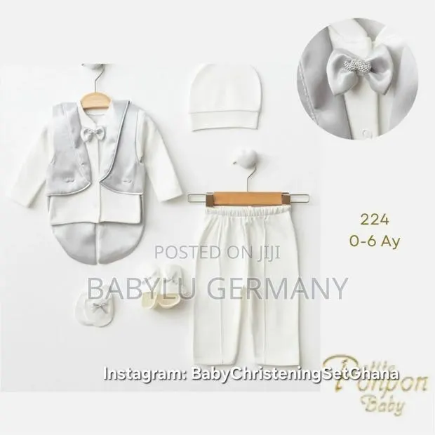 Silver and White Baby Boy Suit Gift Set · Photo 1