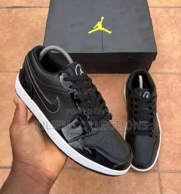 Jordan Retro 1 Low Benz · Photo 1