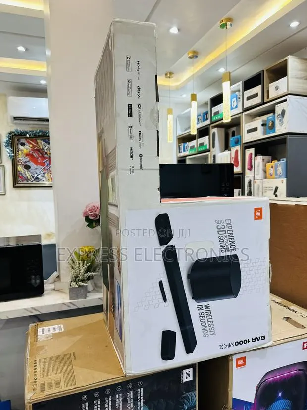 Highly Recommended JBL 1000mk2 Soundbar · Photo 1