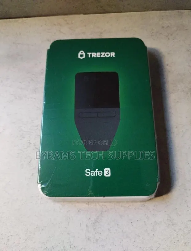 Trezor Safe 3 · Photo 1