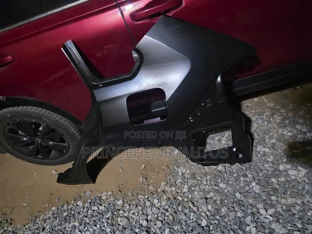 Toyota Rav4 2019-2025 Left Quarterpanel · Photo 1