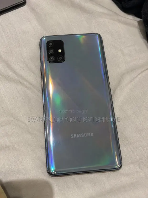 Samsung Galaxy A71 5G 128 GB Black · Photo 1