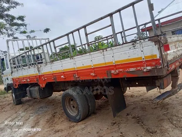 Hyundai Rlon Truck With Room 19 · Photo 3