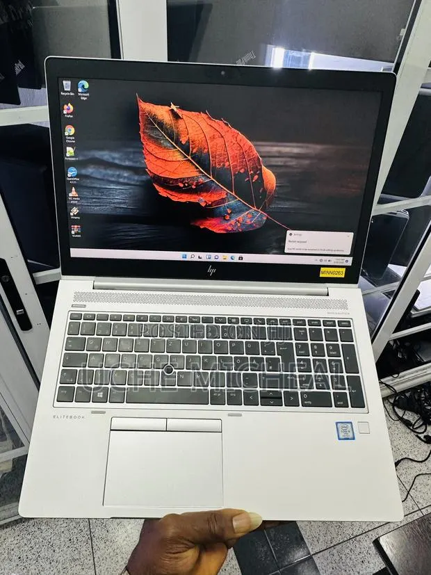 Laptop HP EliteBook 850 G5 8GB Intel Core i5 SSD 256GB · Photo 1