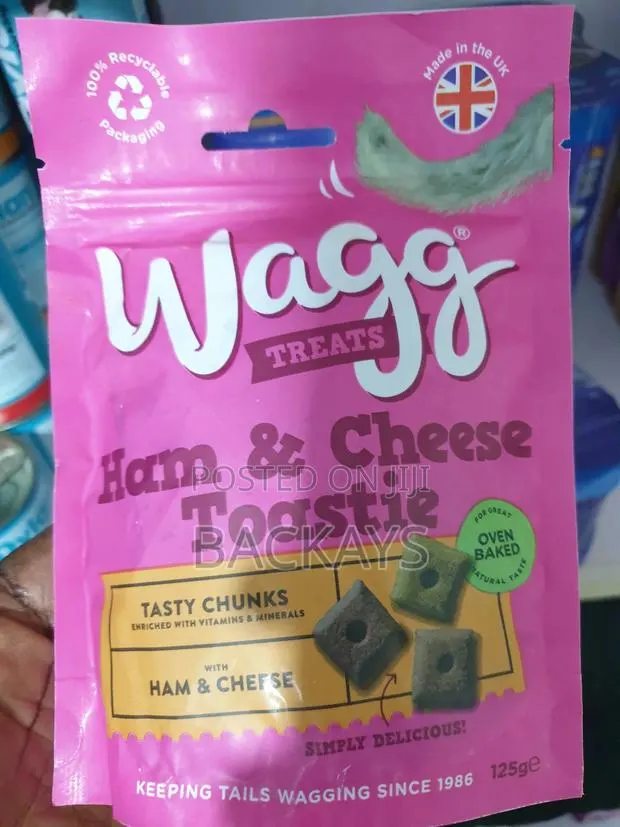 Wagg Ham and Cheese Tostie Dog Treats · Photo 1