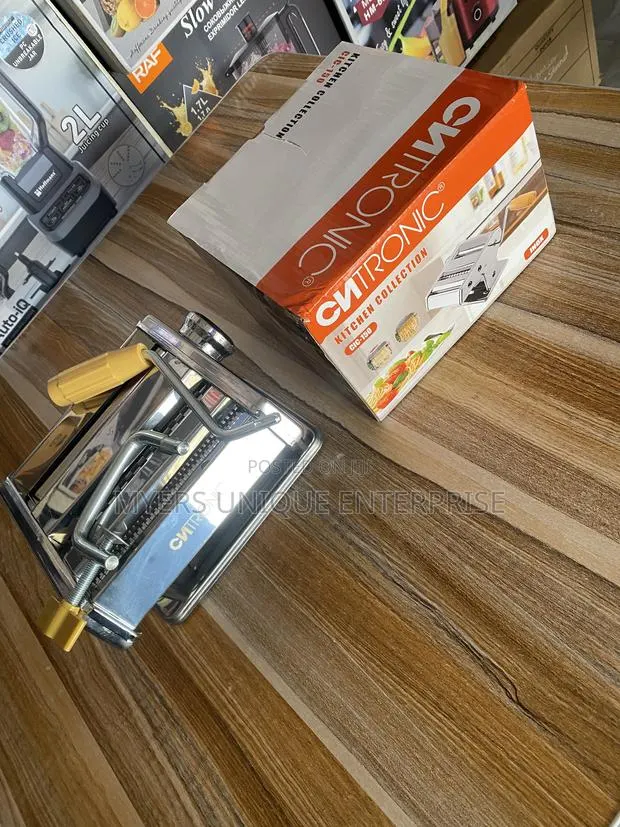 CNTRONIC Manual Chips Cutter & Pasta Maker · Photo 1