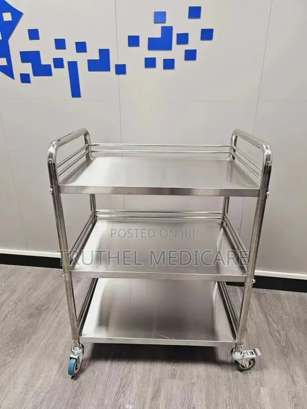 Medical Instrument Trolley · Photo 1