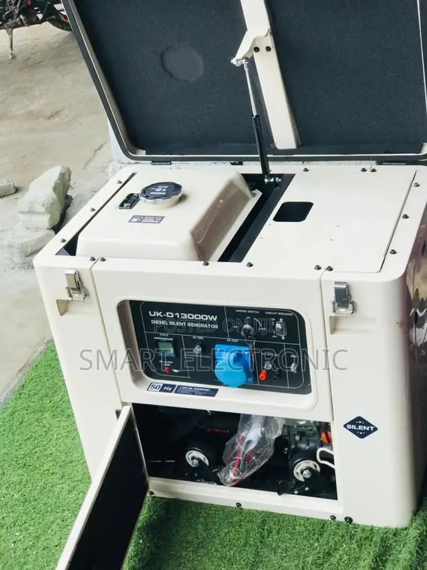 Proven Uk Model Generator Uk D13000w · Photo 1