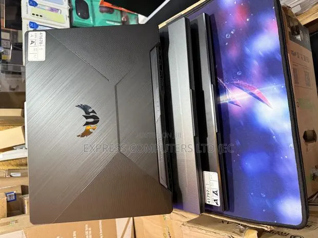 Laptop Asus TUF Gaming A15 24GB Intel Core I5 SSD 512GB · Photo 1