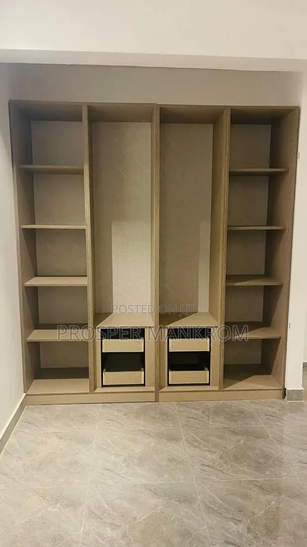 Wardrope Executive · Photo 1