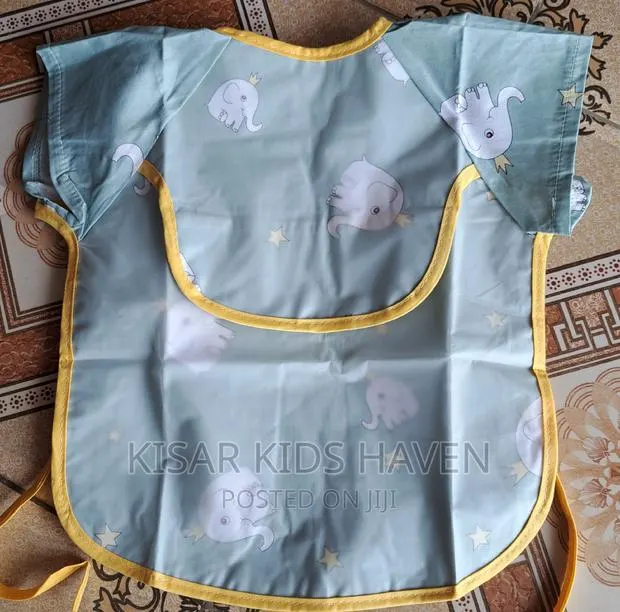Short Sleeve Rubber Bib for Kids · Photo 1